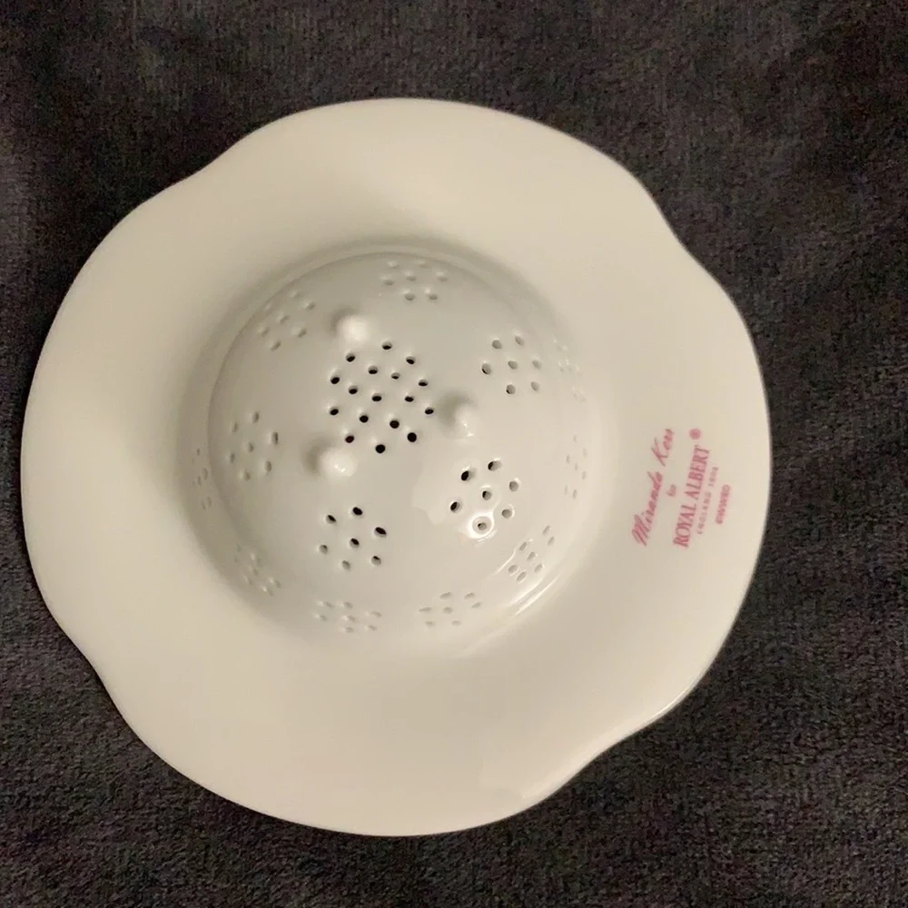 Royal Albert nib miranda